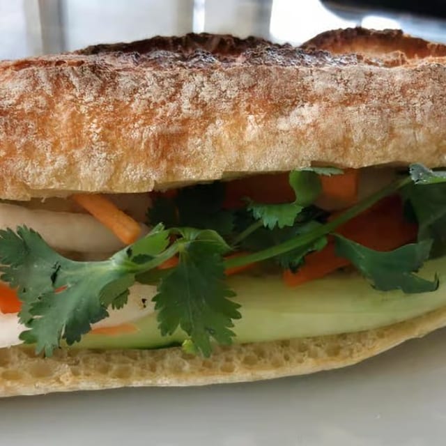 Bánh Mì Sandwich.
